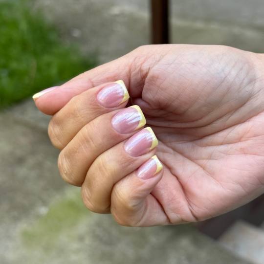 Lovely Em salon & head spa usluga