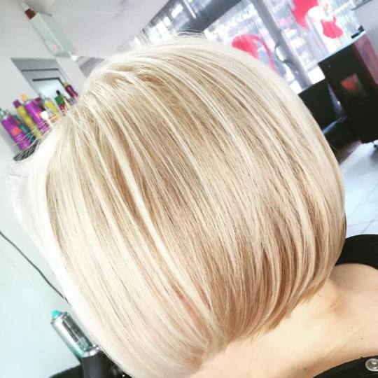 Frisco #sarajevo Žensko šišanje Žensko šišanje - kosa srednje dužine TIGI color