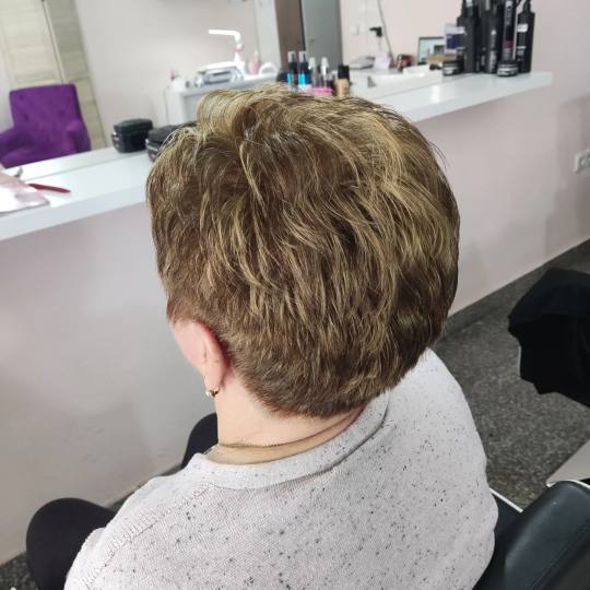 L'Amour beauty studio usluga