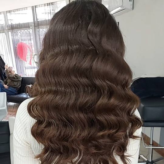 Frisco #sarajevo Svečane i frizure za svadbu Svečana frizura jednostavna - ekstra duga kosa