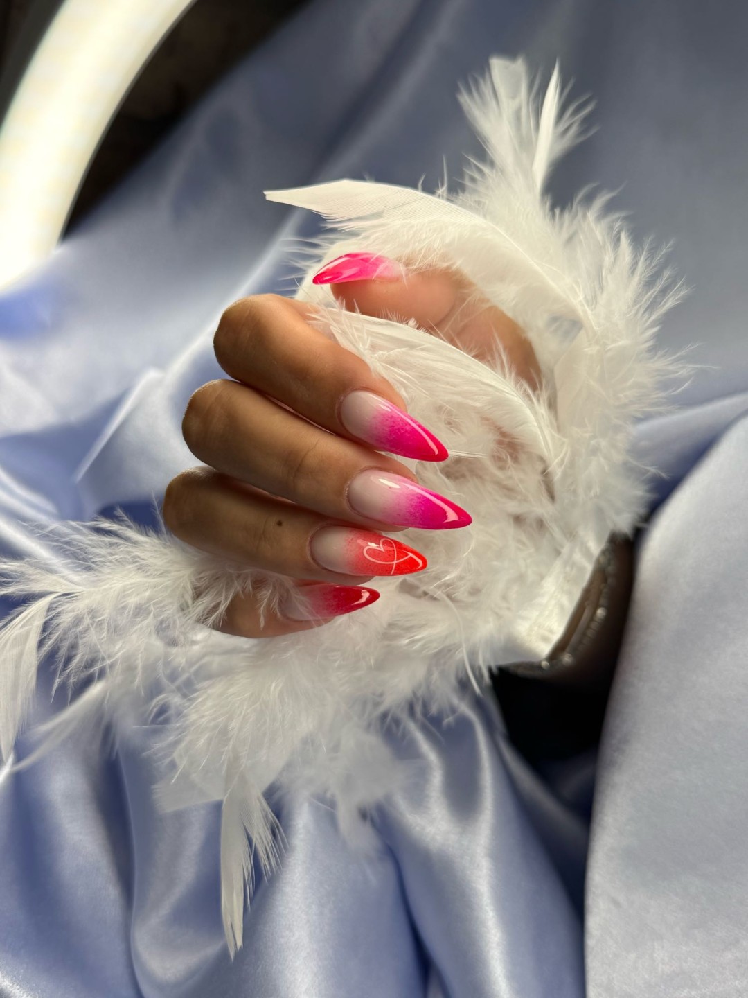 Idelle Studio #sarajevo Izlivanje noktiju Izlivanje noktiju gelom - L dužina