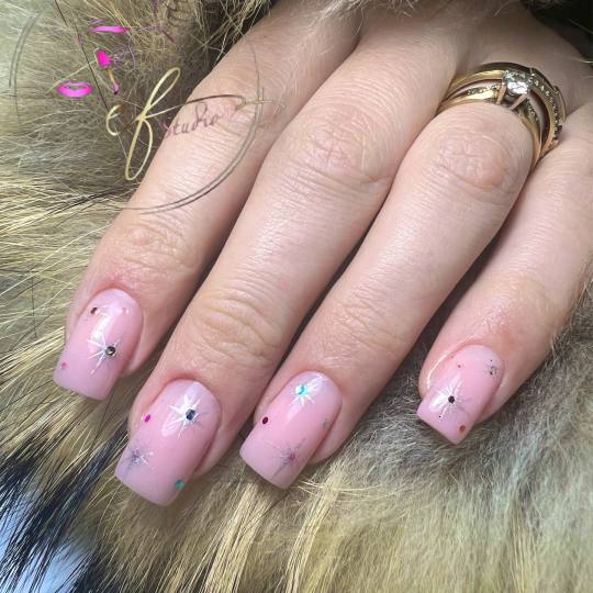 Studio ef #sarajevo Korekcija noktiju Korekcija noktiju-kratki nokti