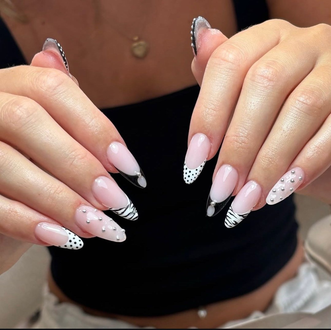 Poezija ljepote #sarajevo Ojačavanje noktiju Gel na prirodne nokte - boja