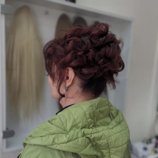 Sanja #banjaluka Svečane i frizure za svadbu Svečana frizura - složena punđa