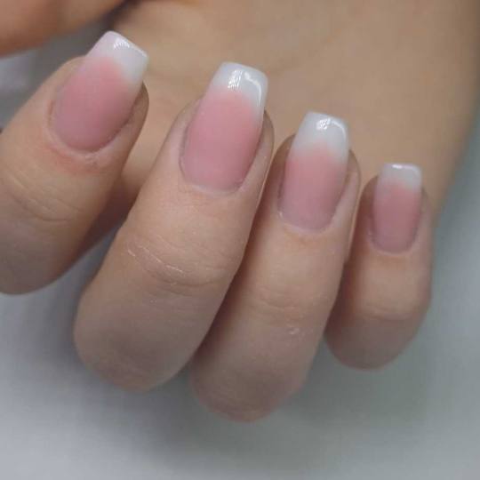 AMK #sarajevo Nadogradnja noktiju Nadogradnja noktiju tipsama