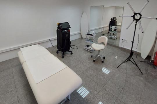 Salon za lasersku epilaciju muškaraca Titan No.1 Sarajevo