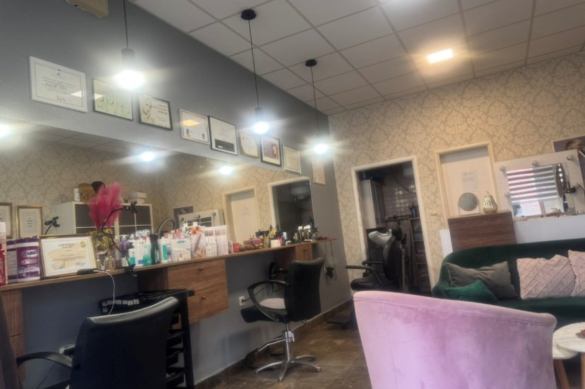 Frizerski kozmeticki studio Hair studio Elena Prijedor