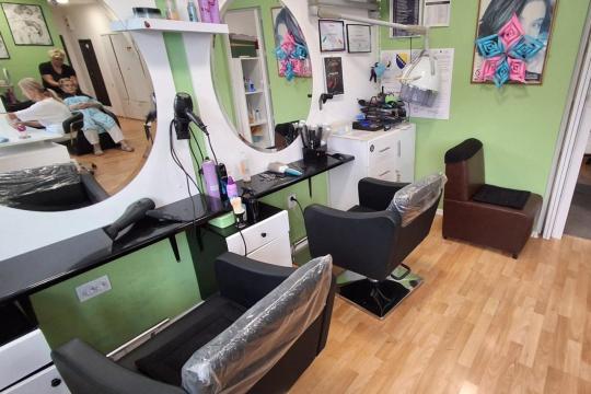 Frizersko-kozmetički salon Mala Sarajevo