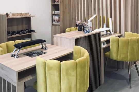 Frizersko-kozmetički salon Studio Luxxe Tuzla Tuzla